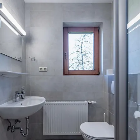 Bauernhof Pension Hofmayer * Sankt Kanzian am Klopeiner See