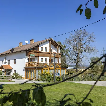 Vakantieboerderij Bauernhof Pension Hofmayer Sankt Kanzian am Klopeiner See